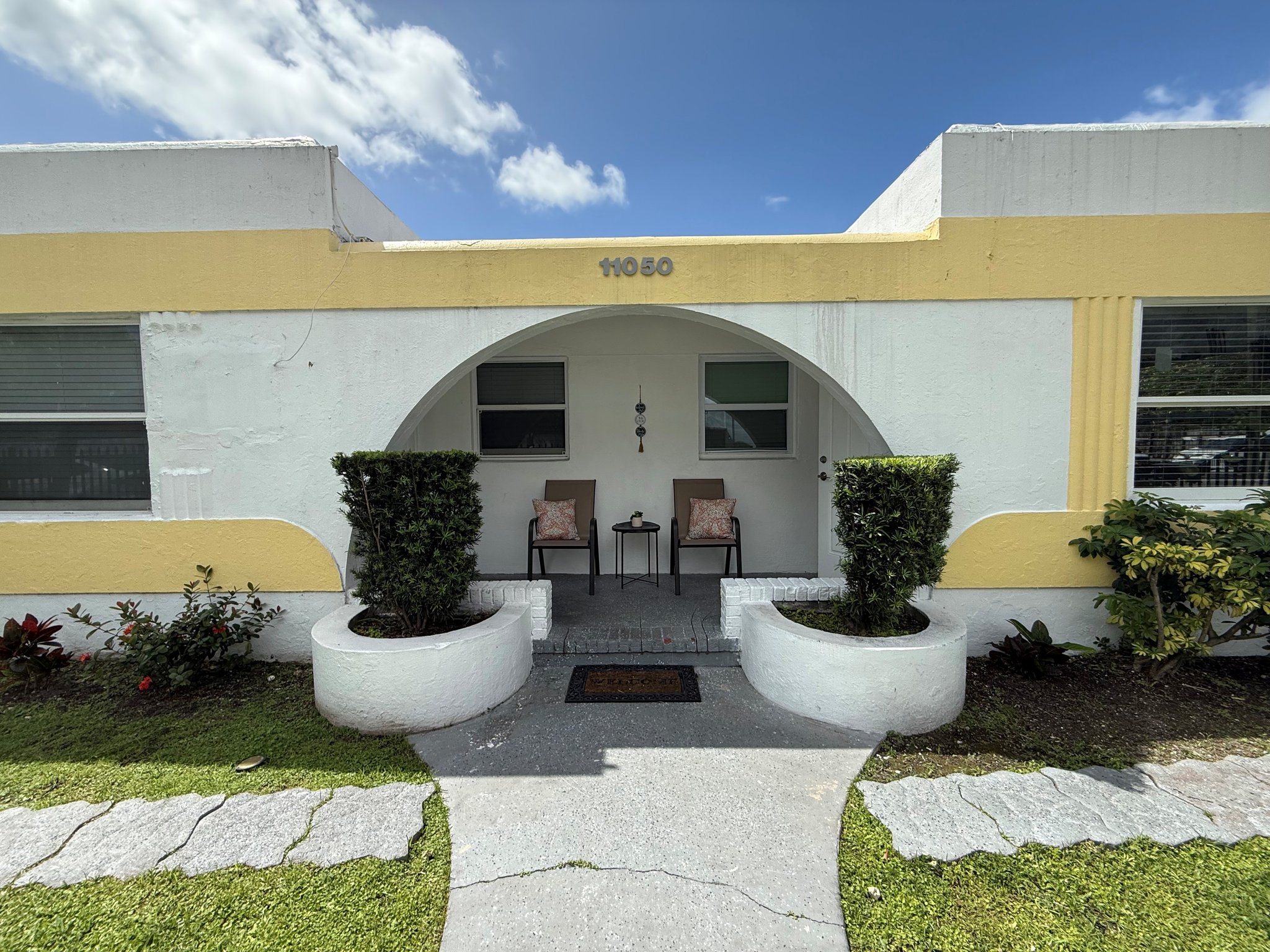 North Miami Apartment: 11050 Biscayne Blvd.