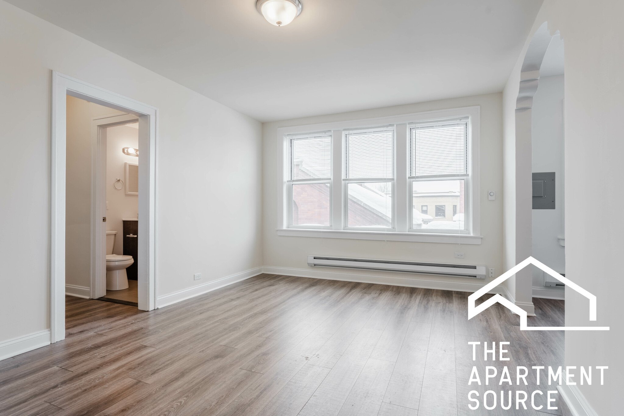 Chicago Condo: 2938 W Palmer