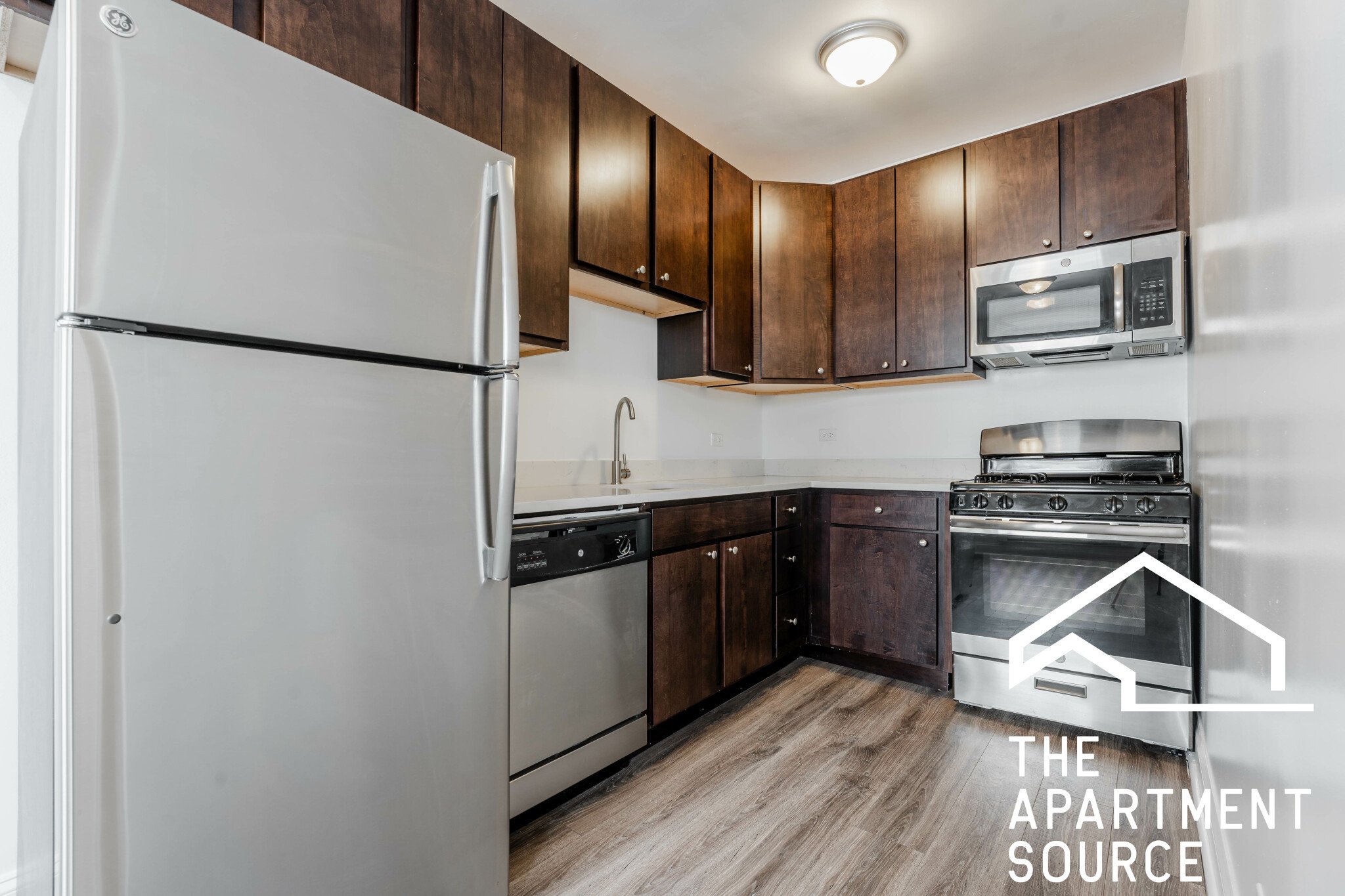 Chicago Condo: 2936 W Palmer