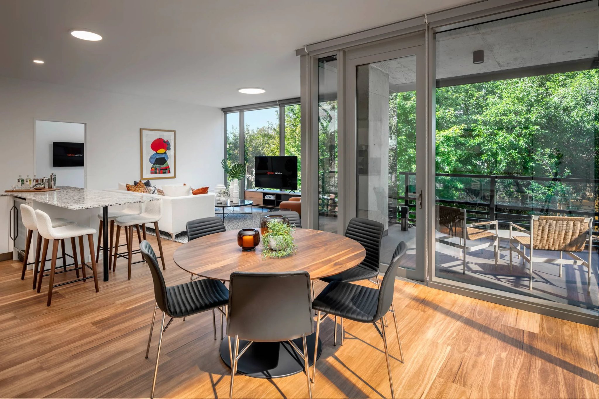 Chicago Condo: 3480 N Broadway St