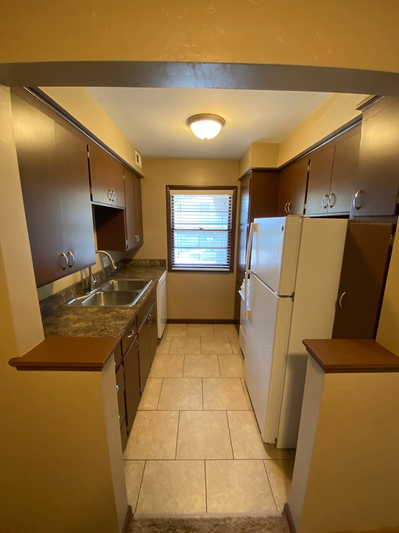 Lincoln Apartment: 1400 S 20th St.