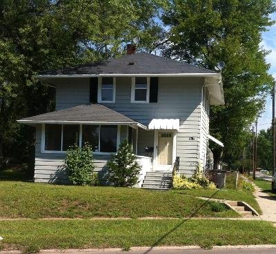 Elkhart House: 1622 E Beardsley Ave.