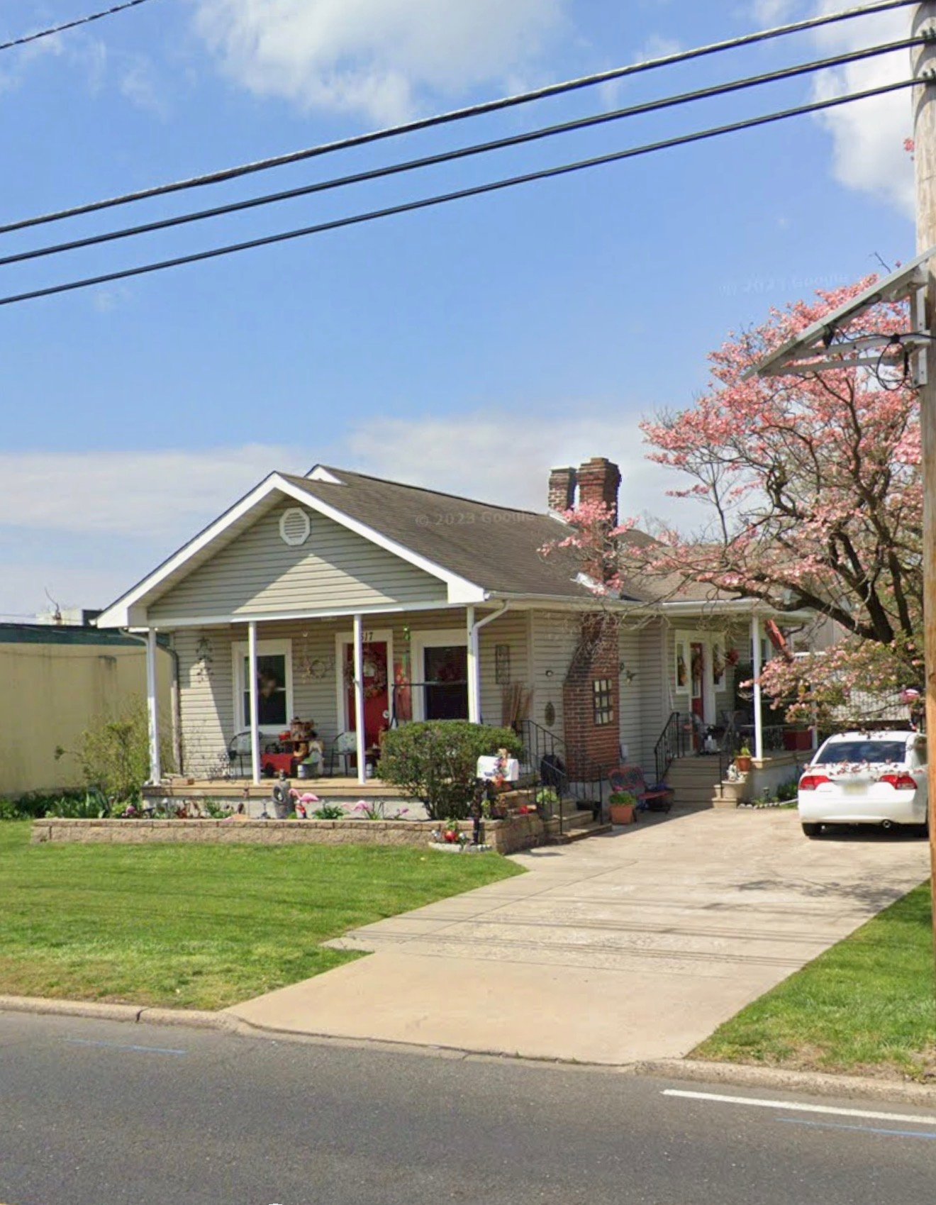 Cinnaminson House: 1517 River Road