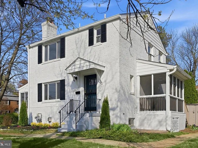 silver spring House: 11527 Grandview Ave, Silver Spring, MD 20902