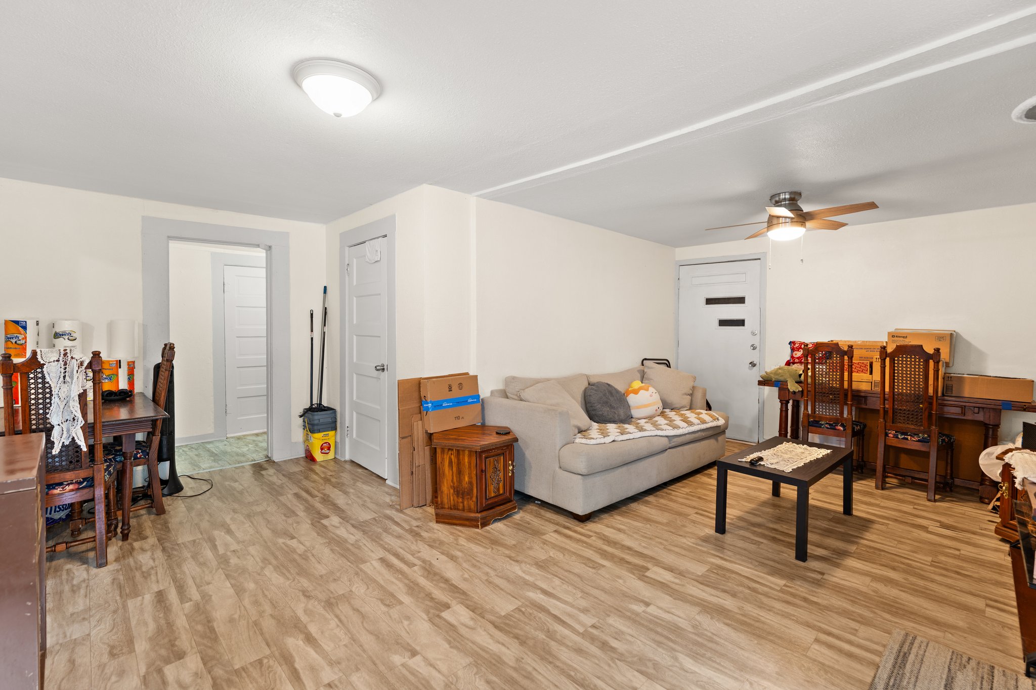 Waco House: 2417 N 22nd st