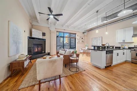 Denver Condo: 1800 Lawrence St
