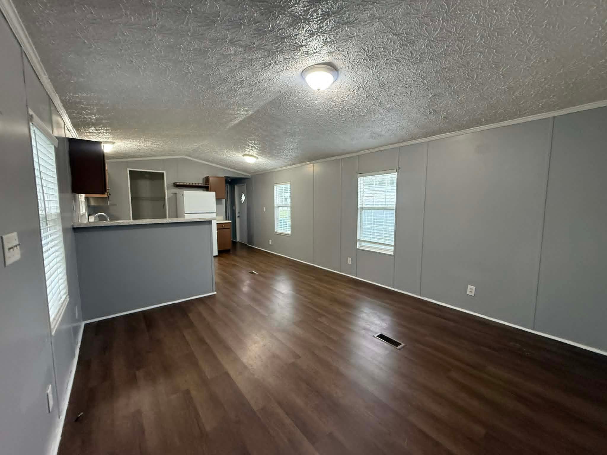 Springfield House: 1236 n oaklane rd