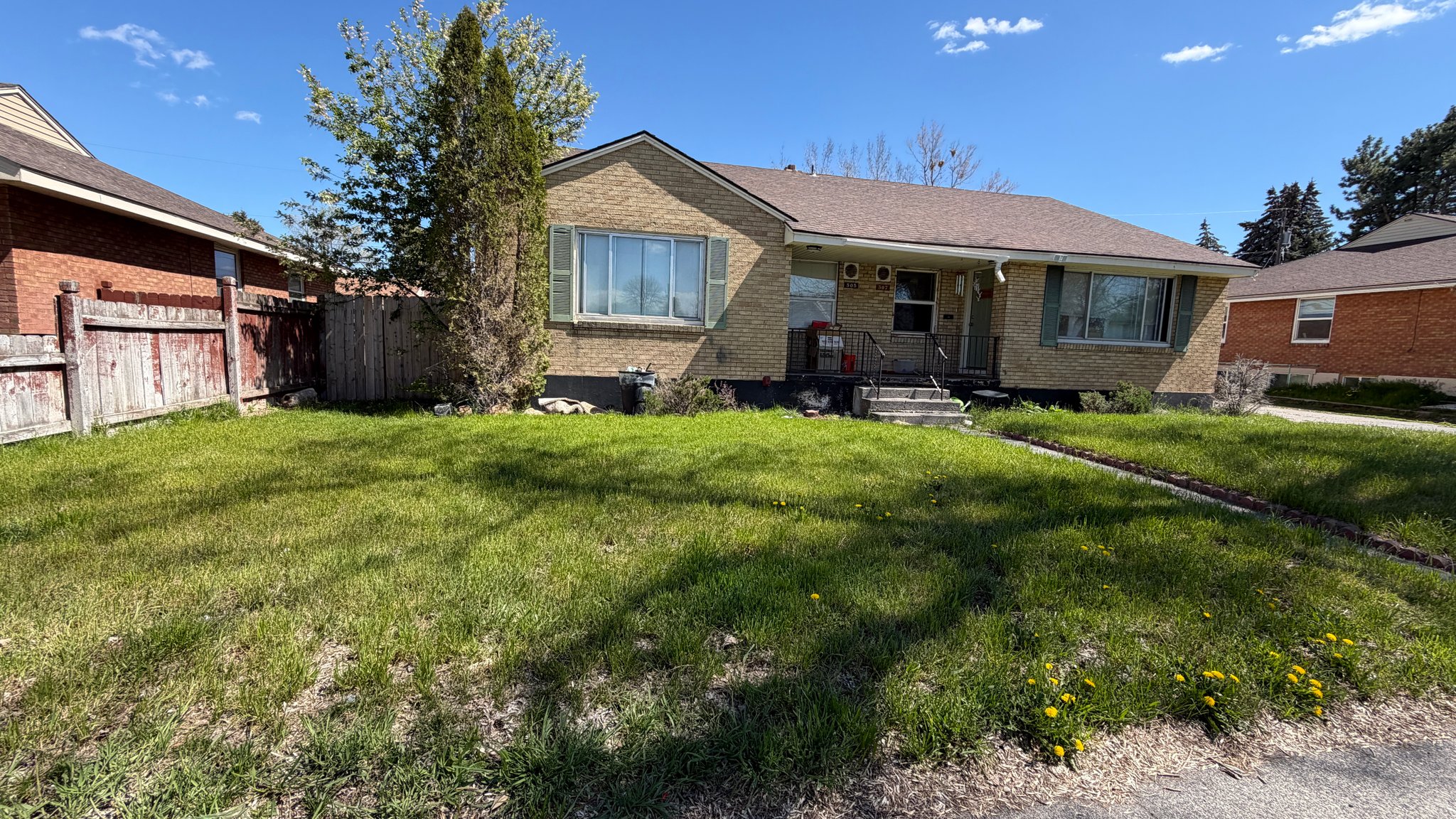 Idaho Falls Apartment: 505 Linden Dr