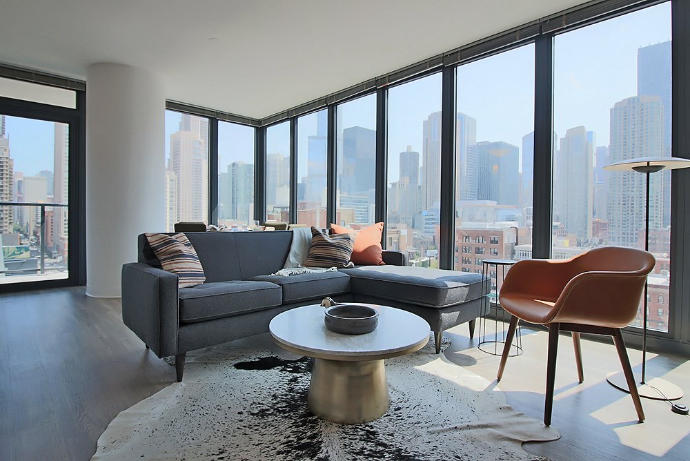 Chicago Condo: 613 N Wells