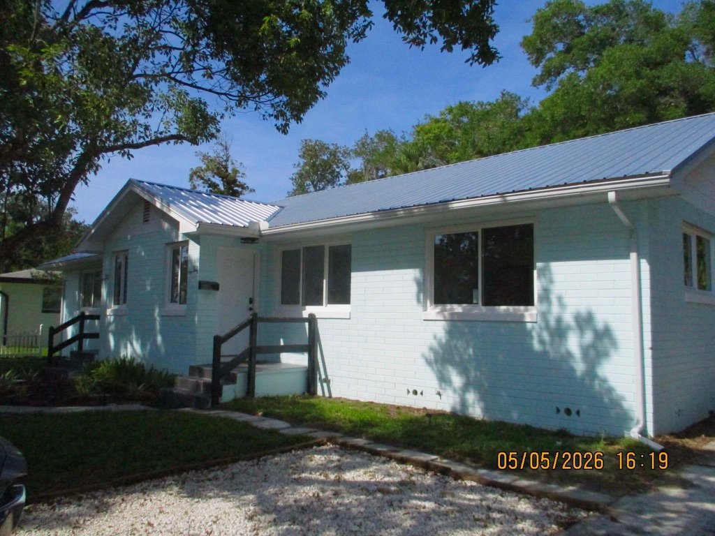 Holly Hill Townhome: 921 Daytona Ave