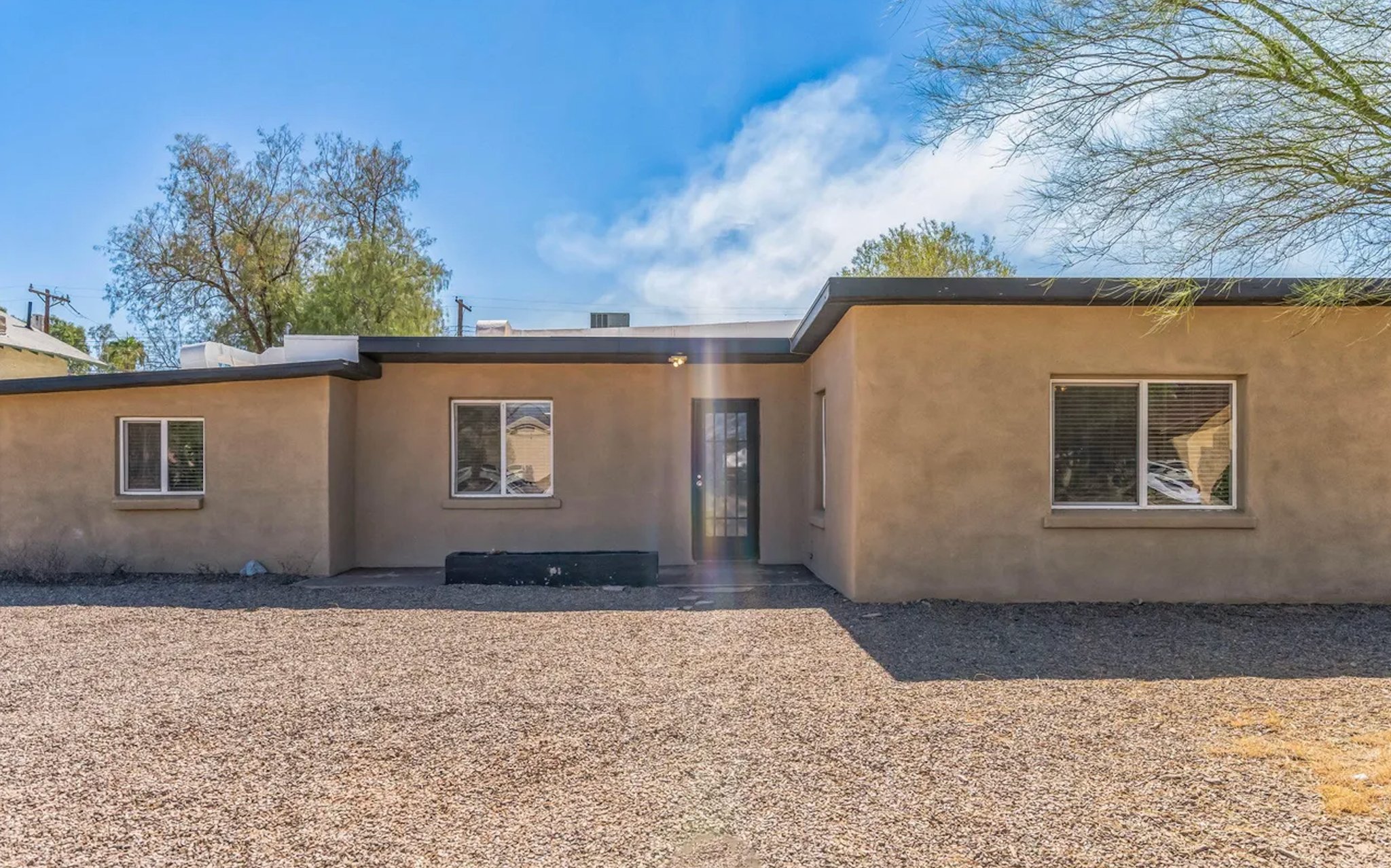Tucson House: 850 E Freeman Pl