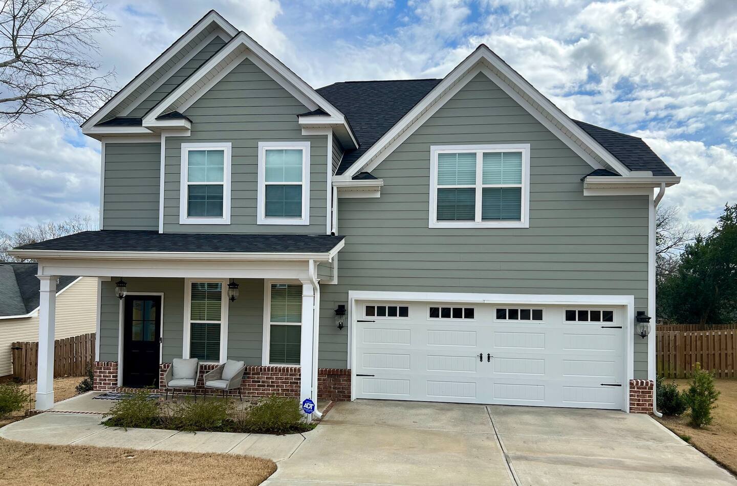 Martinez House: 440 Vaughn