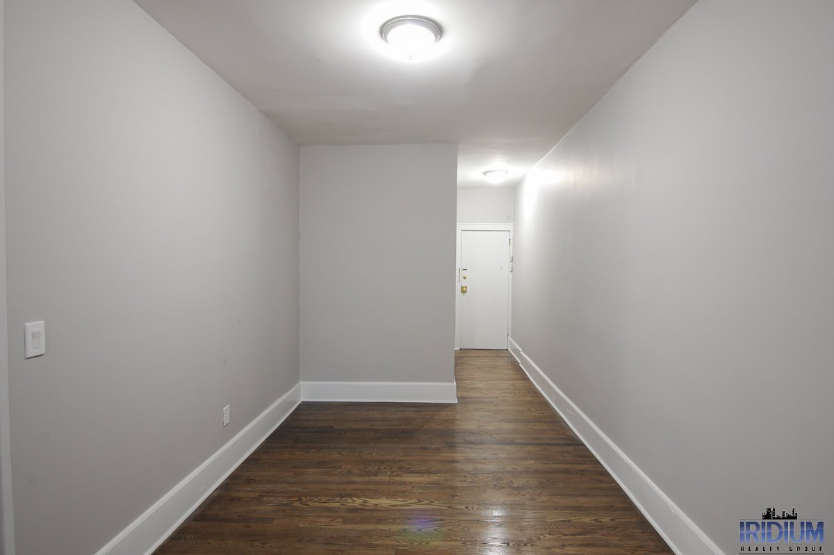 Elizabeth Apartment: 471 Madison Ave