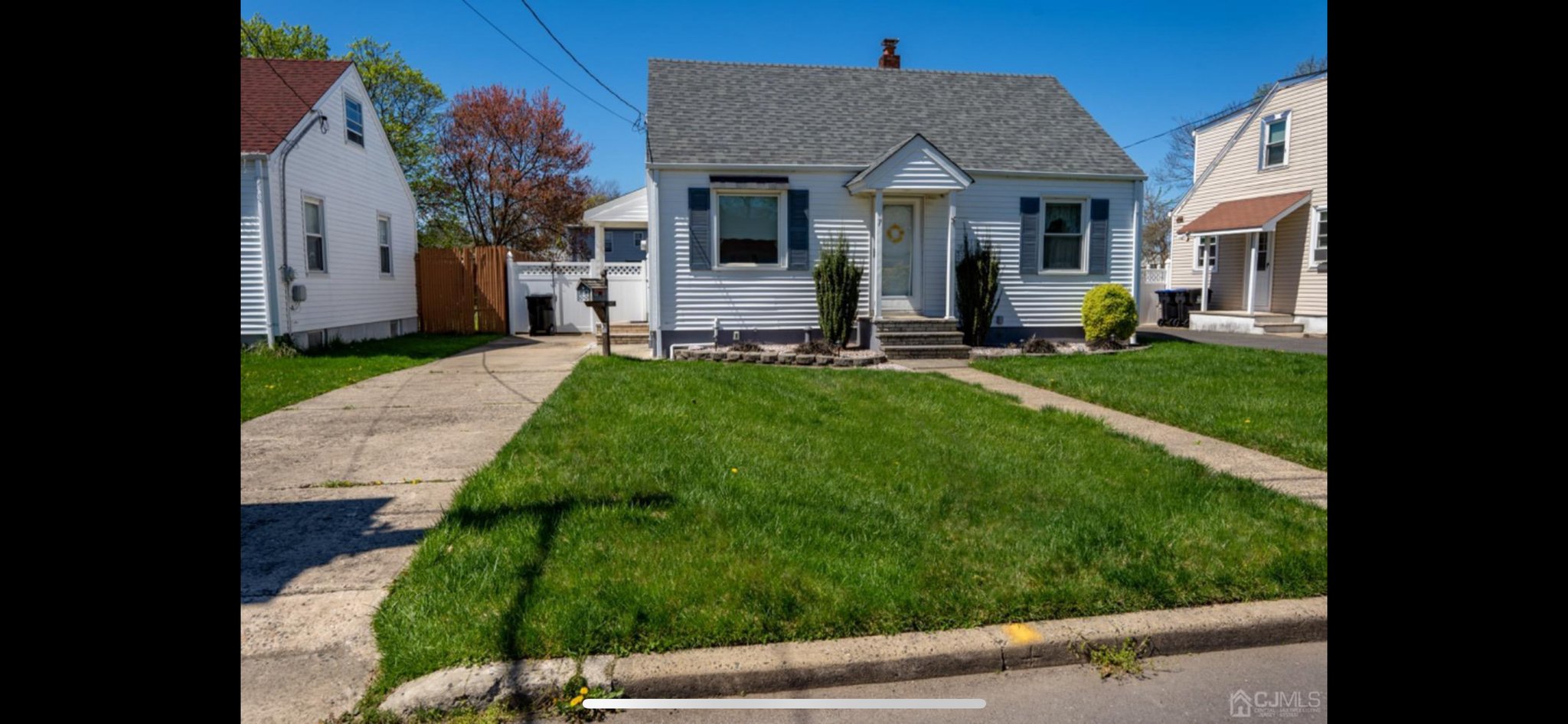 East Brunswick House: 7 Sherman Ave