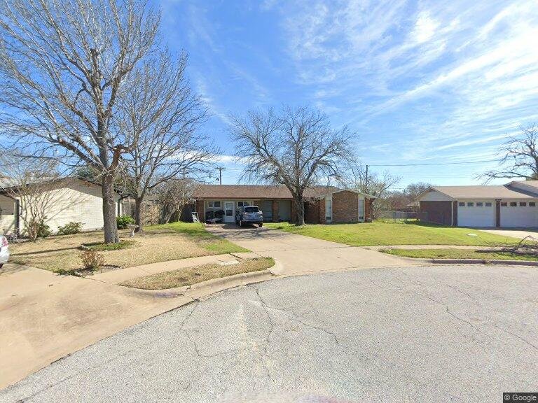 Killeen House: 1004 Mary Jane Cir