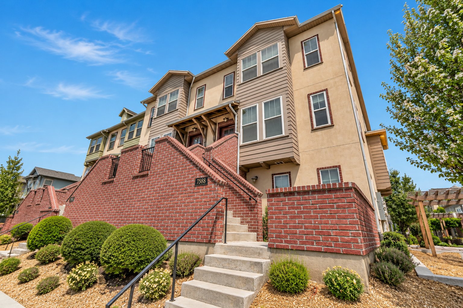 Midvale Townhome: 7588 S San Savino Way