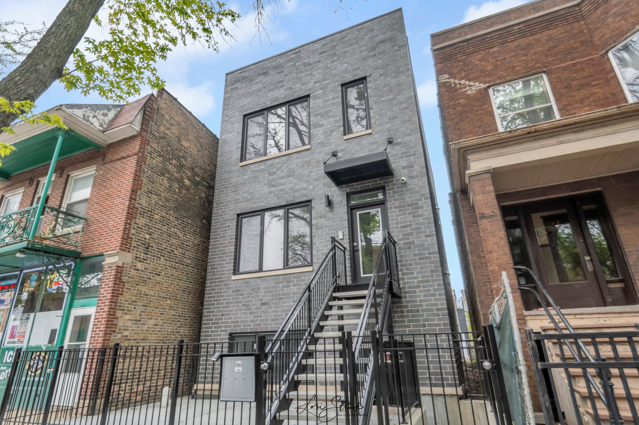 Chicago Multiplex: 1954 W School Street