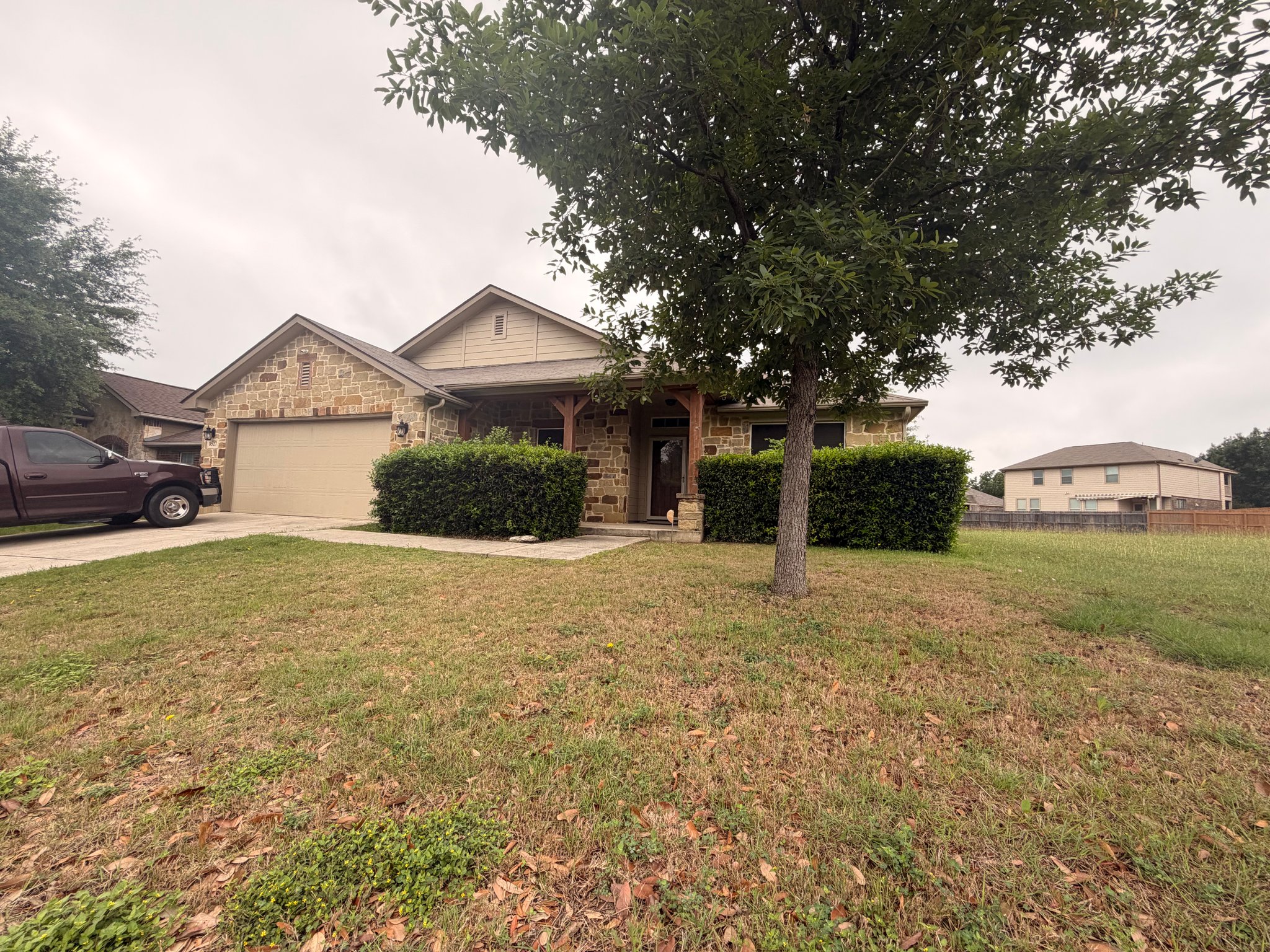 San Antonio House: 8527 Winchester Way