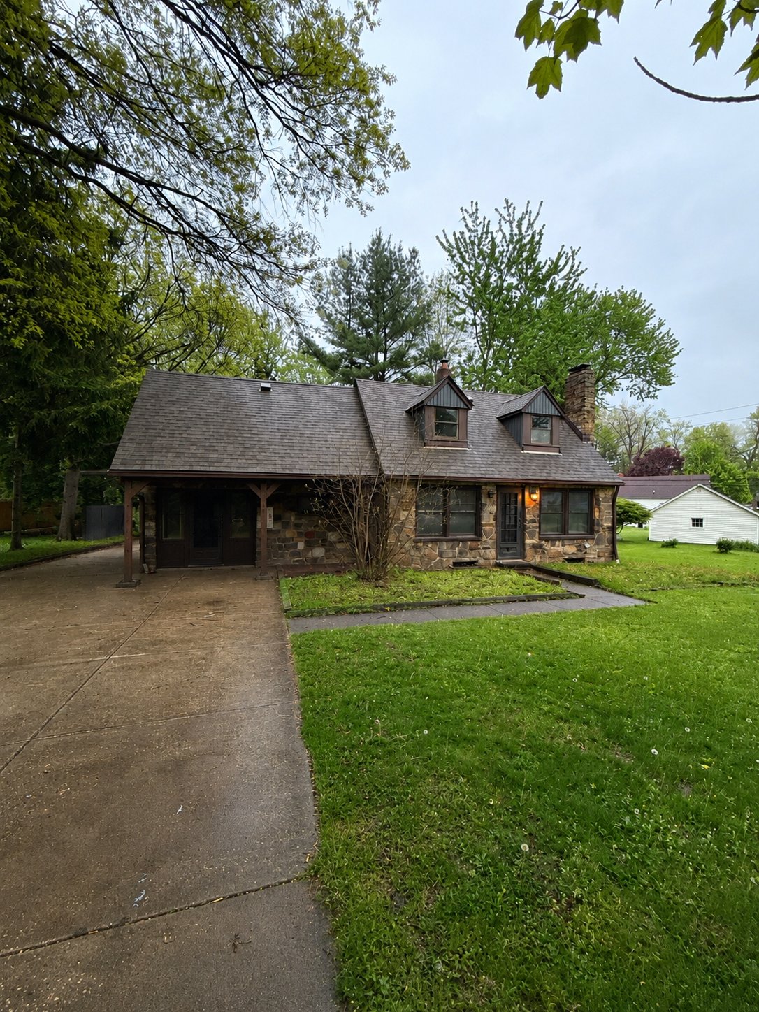 Richmond Heights House: 2093 Newcome St