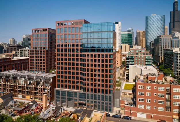 Chicago Apartment: 839 W Washington St.