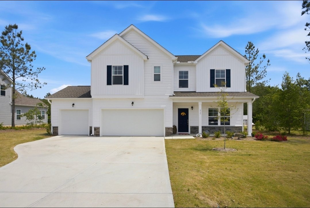 Carthage House: 315 Enfield Dr