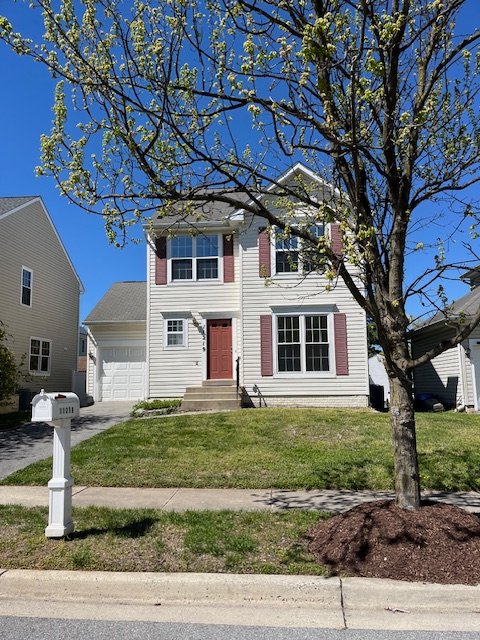 Rockville House: 11219 Potomac Oaks Dr