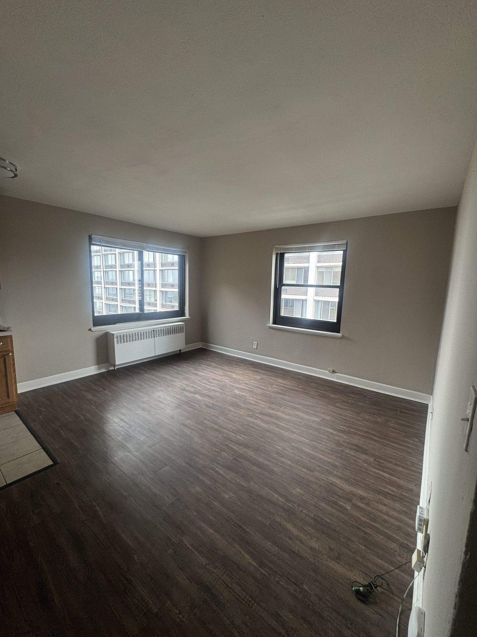 Milwaukee Apartment: 1646 N Prospect Ave
