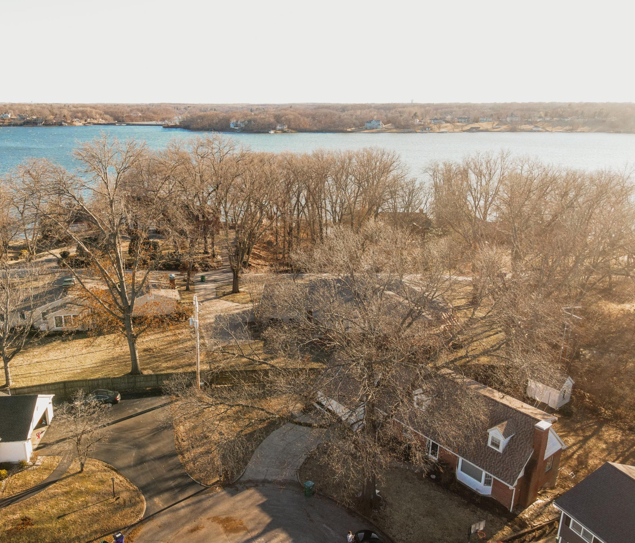 Decatur House: 10 Eastmoreland Pl