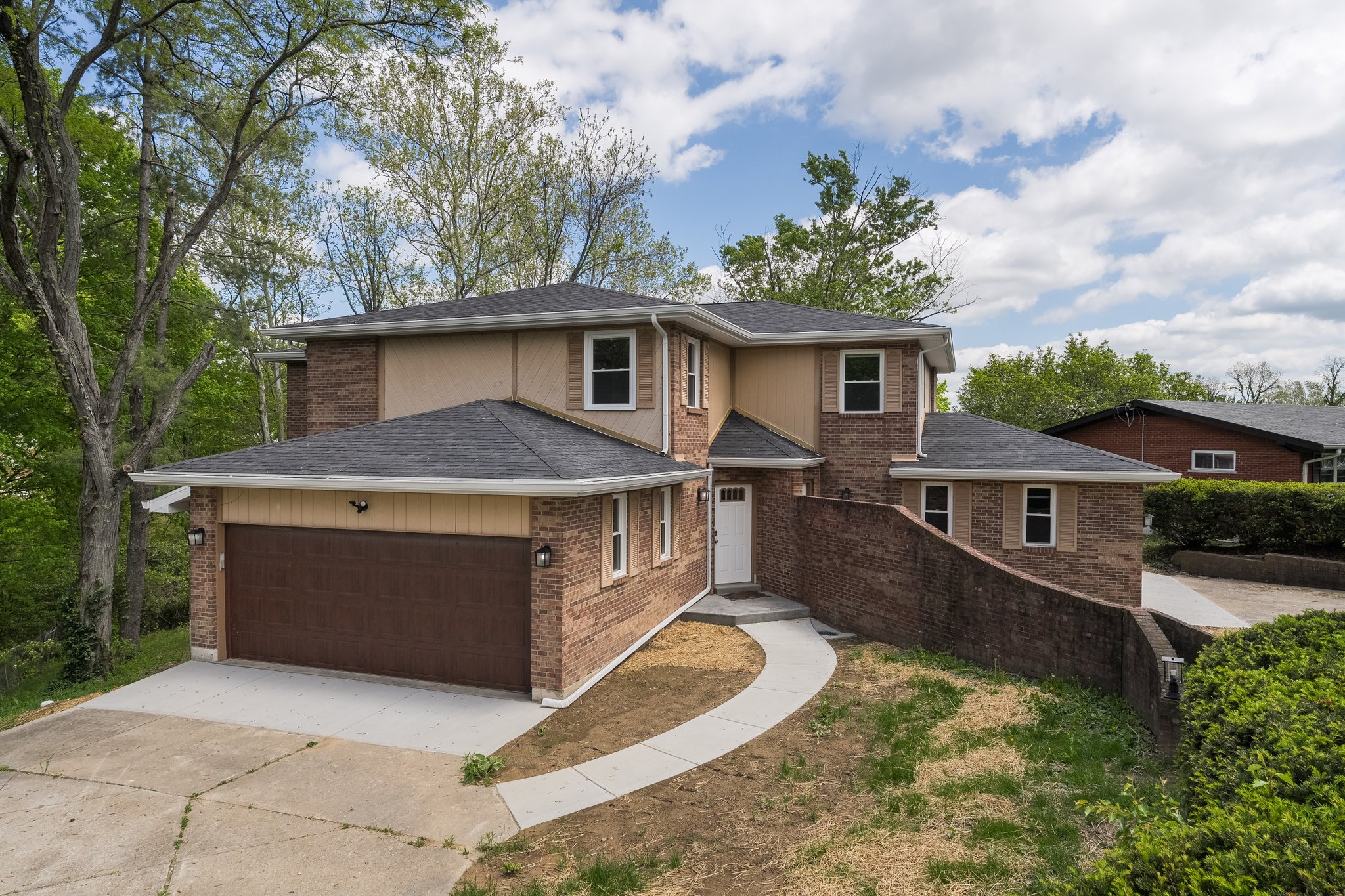 Florence Multiplex: 10 Kennedy Ct