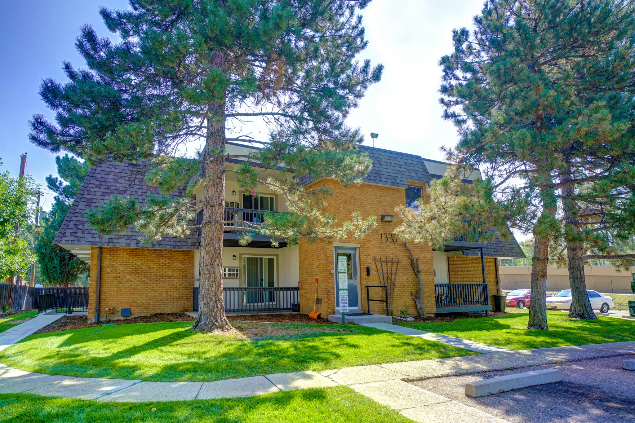 Lakewood Apartment: 1330 Zephyr St.