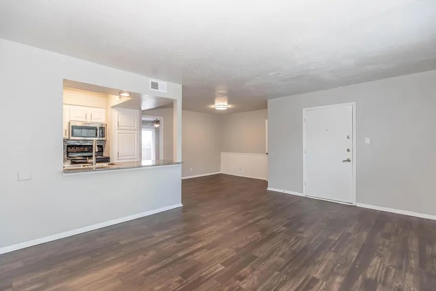 North Richland Hills Apartment: 7913 Harwood Rd