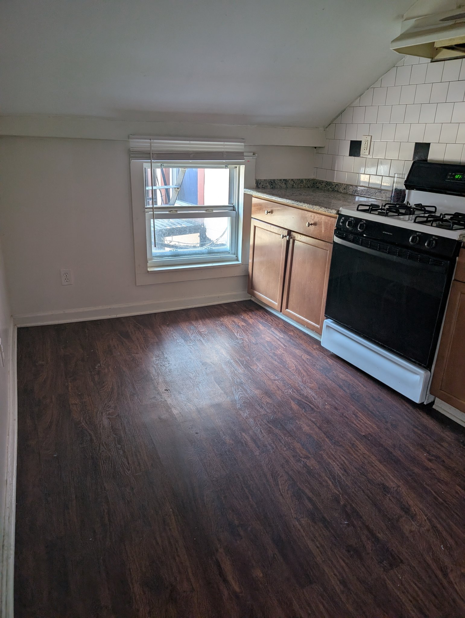 BOONTON Apartment: 104 Liberty st