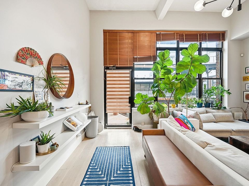 jersey city Apartment: 15 Enterprise Ct
