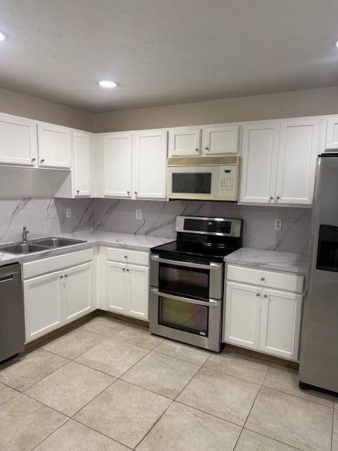 West Palm Beach Townhome: 6109 Reynolds Street