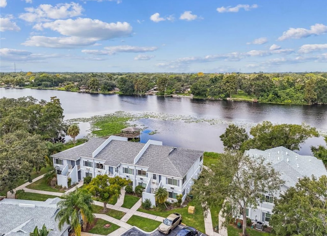 Tampa Condo: 7246 E Bank Dr.