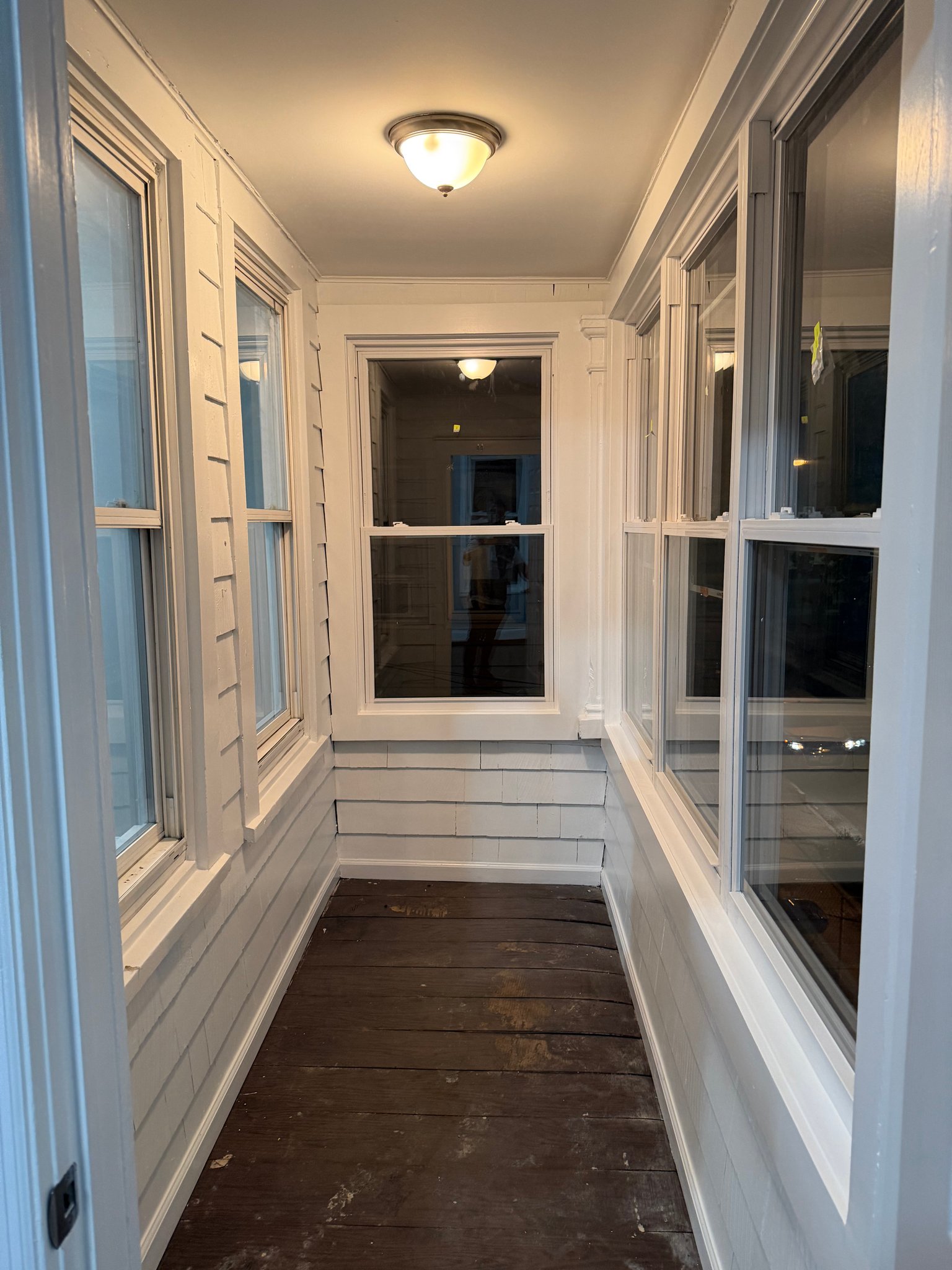 Newark Apartment: 119 W End Ave