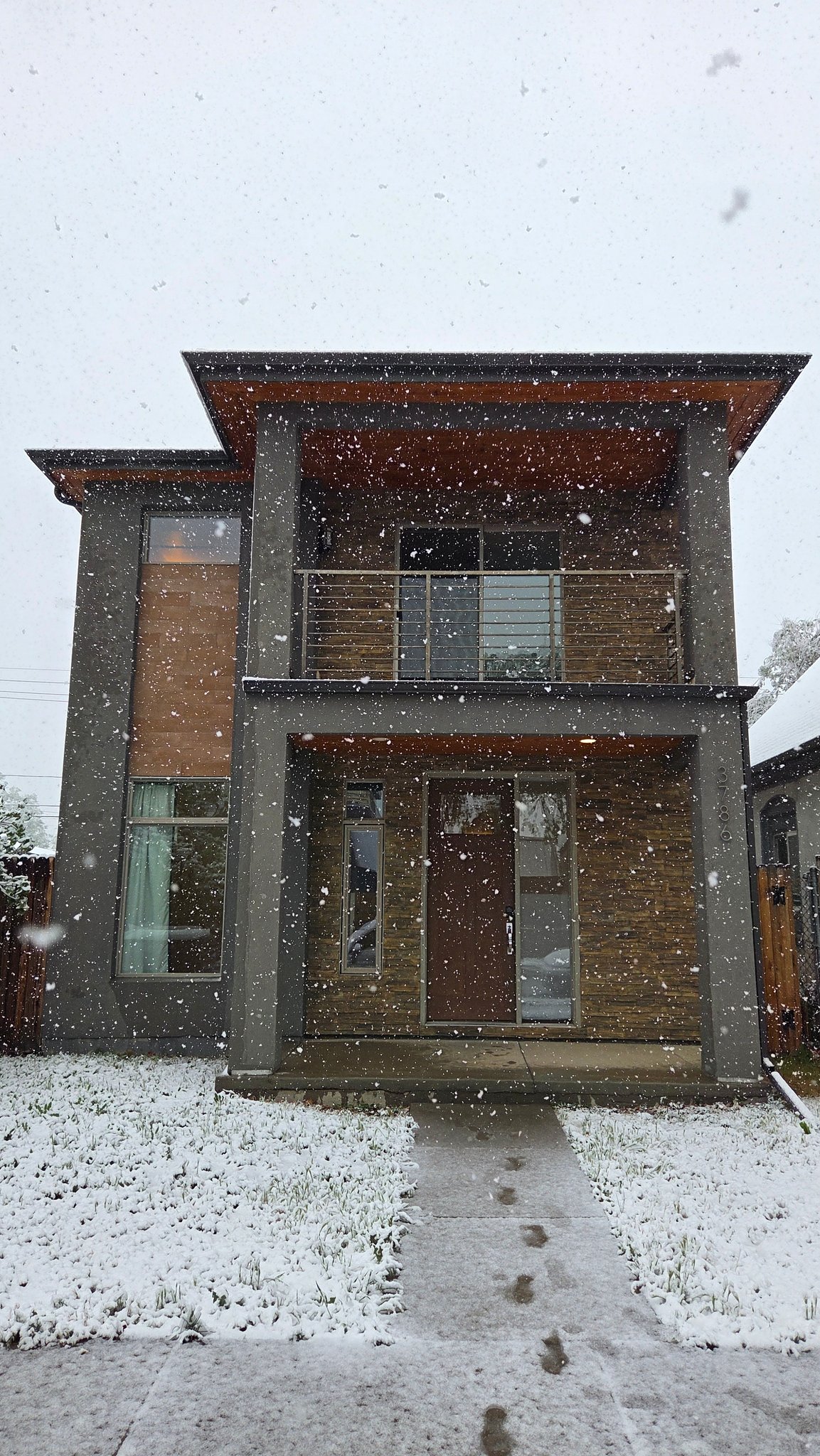 Denver House: 3786 N Williams St