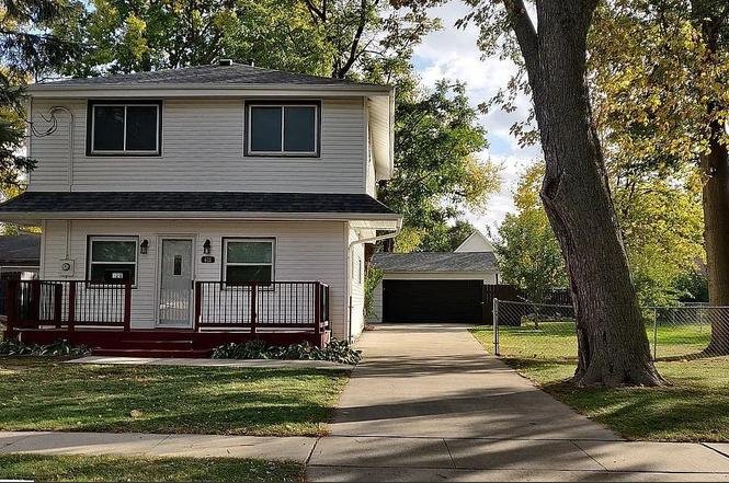 Des Moines House: 621 E Granger Ave