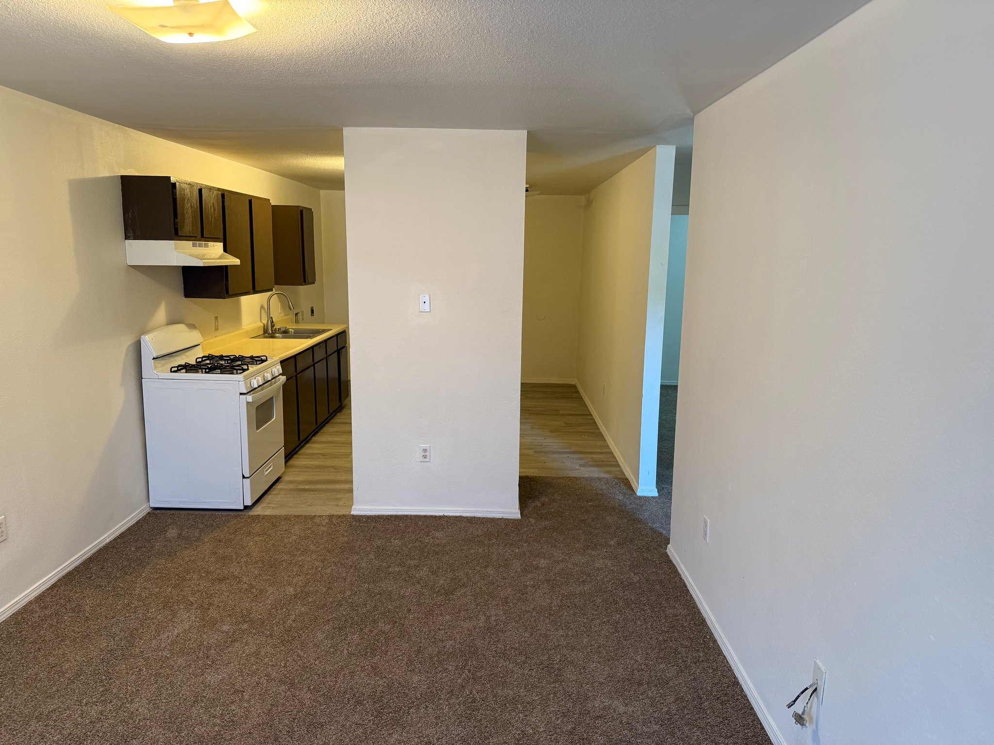Decatur Apartment: 583 E Roller Ave