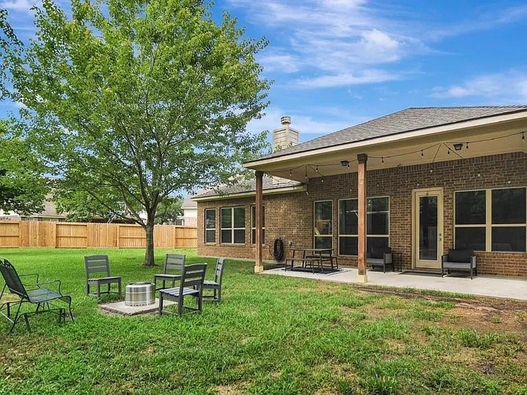 Tomball House: 9618 Brannok Ln, Tomball, TX 77375