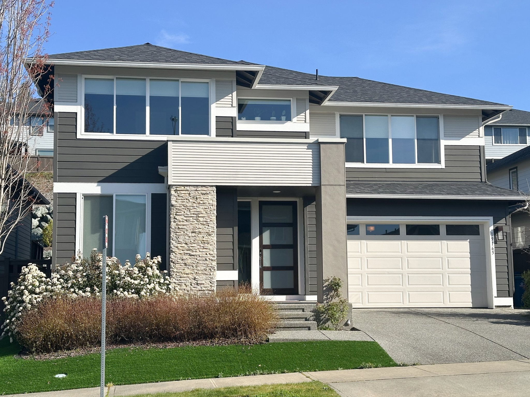 Monroe House: 19165 136th Pl SE