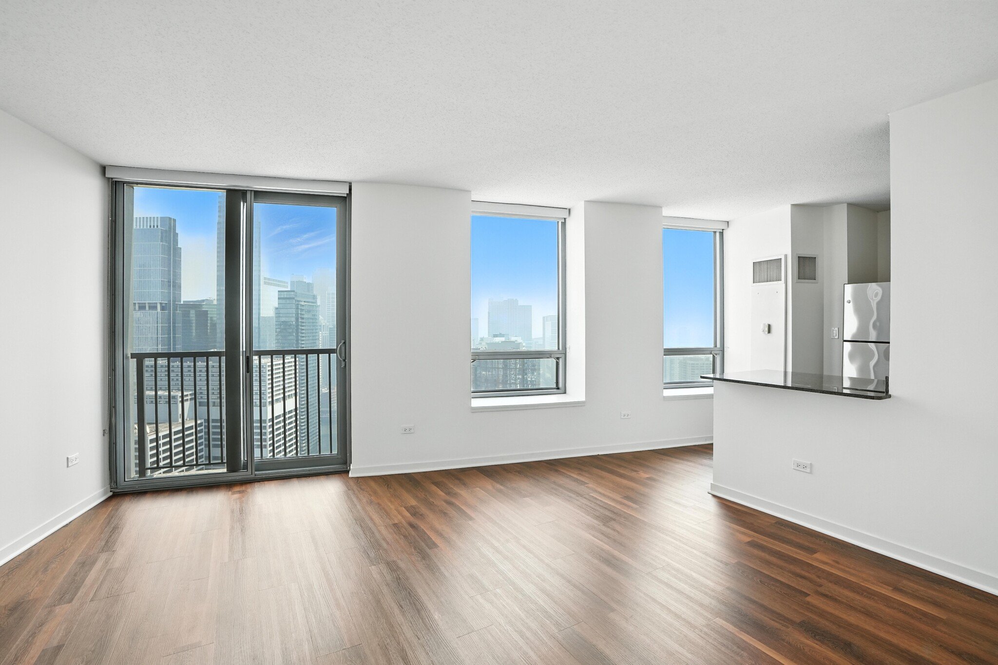 Chicago Condo: 526 N Kingsbury St