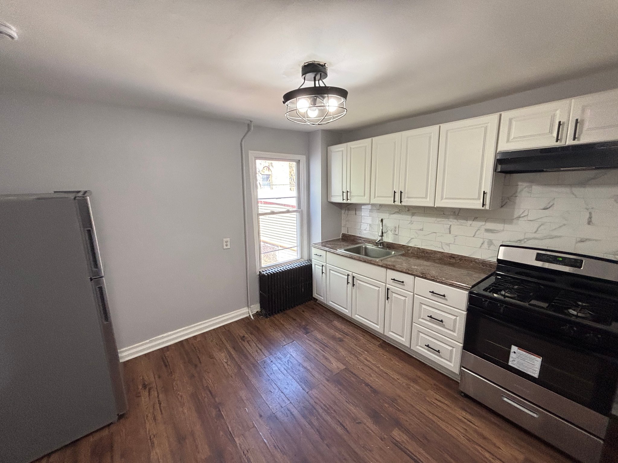 Jersey City Apartment: 52 Harrison Ave