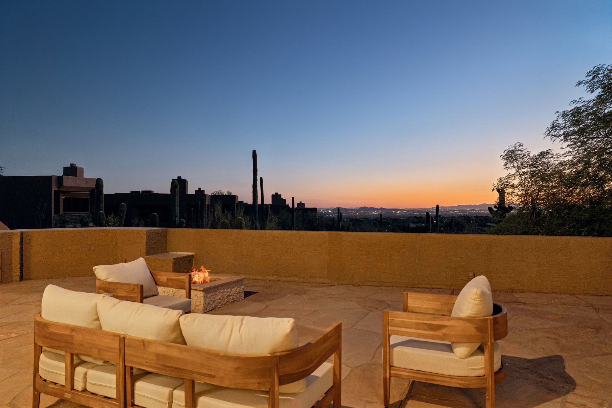 Scottsdale Townhome: 25555 N Windy Walk Dr