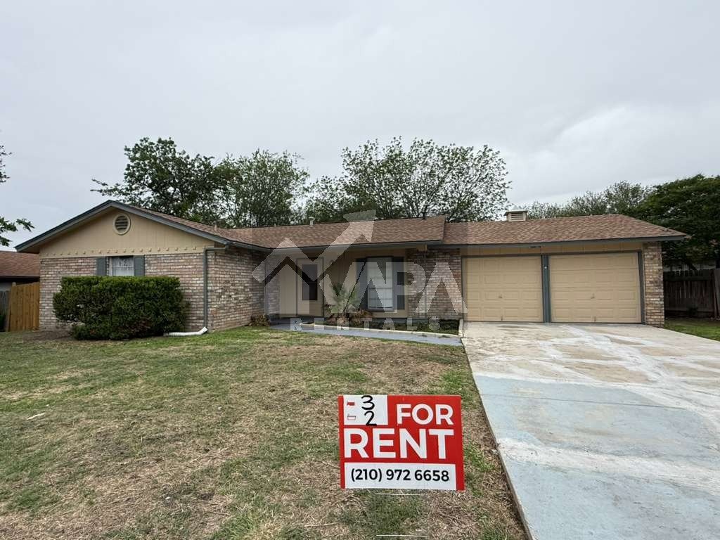 San Antonio House: 5419 LAKE GROVE DR