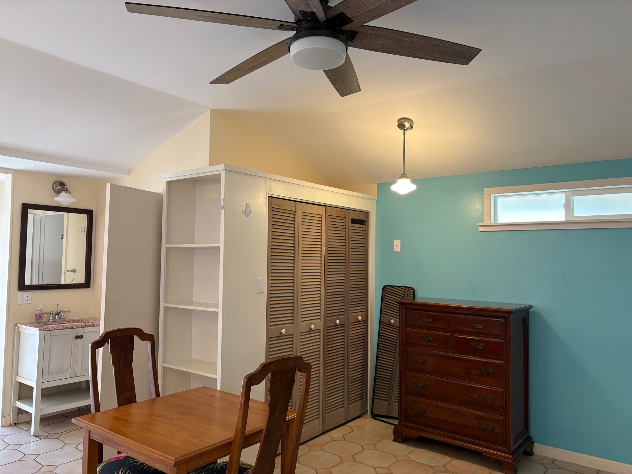 Kailua Condo: 96734 Kainalu Drive