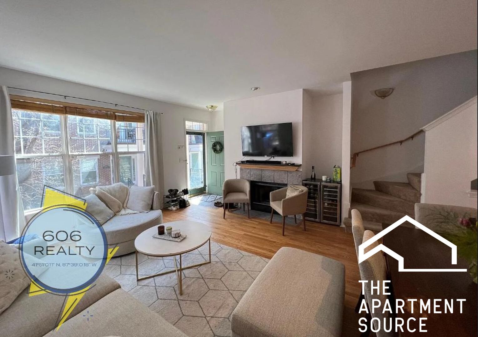 Chicago Condo: 220 W Scott