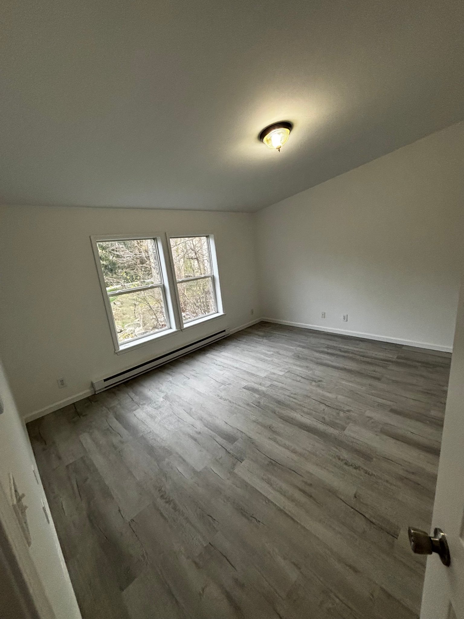 Tobyhanna House: 9294 Bluebird Ct