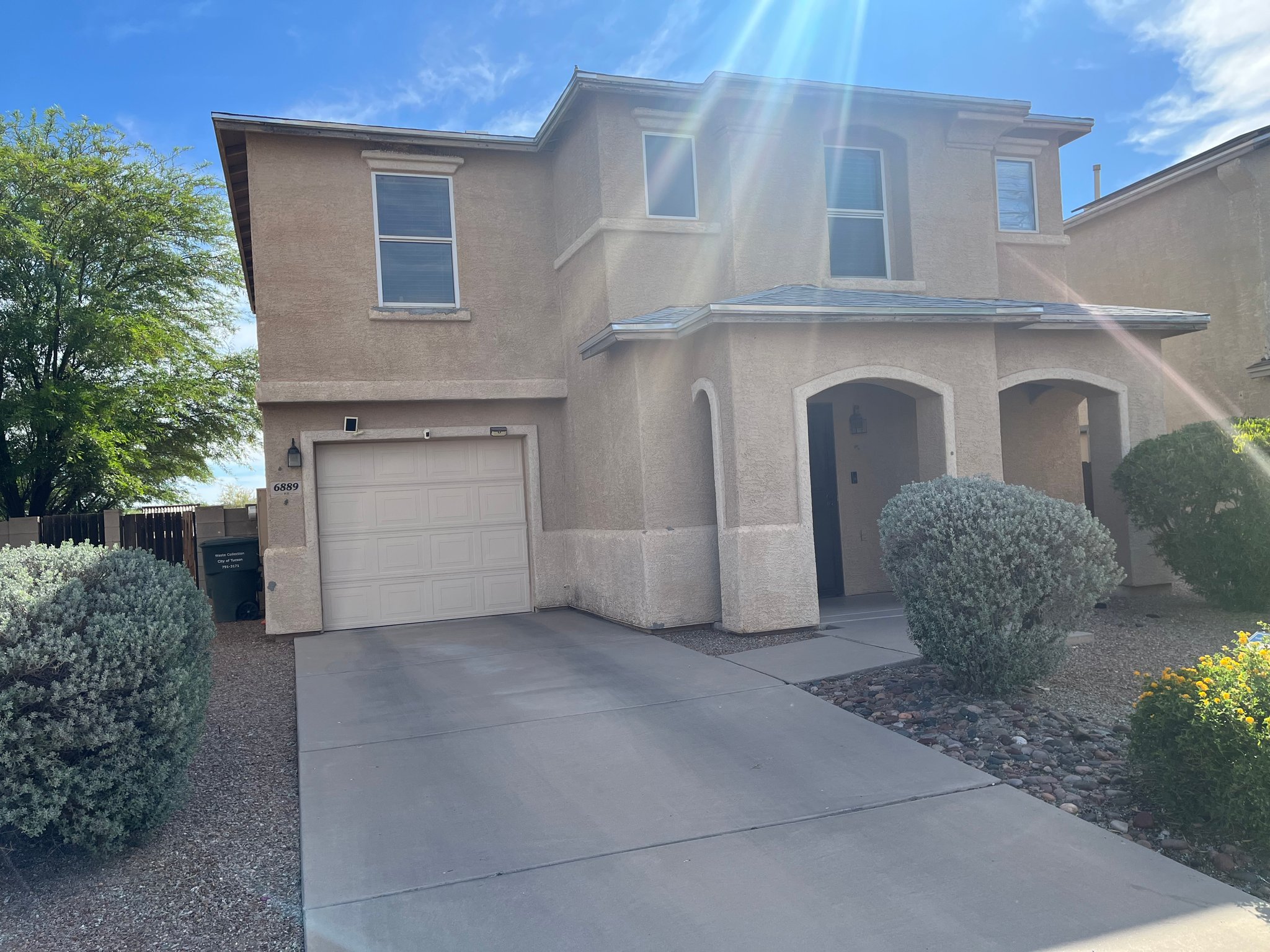 Tucson House: 6889 S Harrier Loop