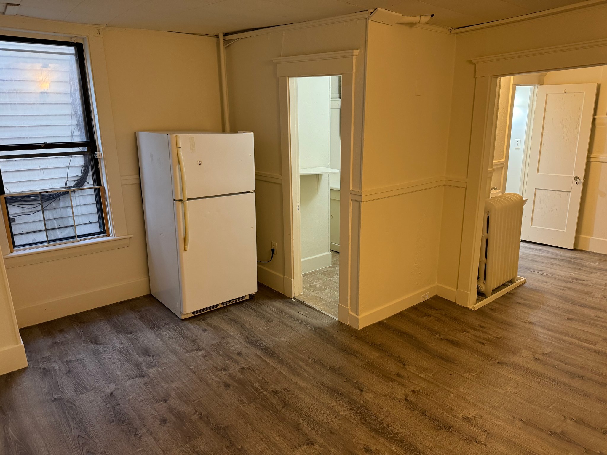 Hyannis Apartment: 215 Main St